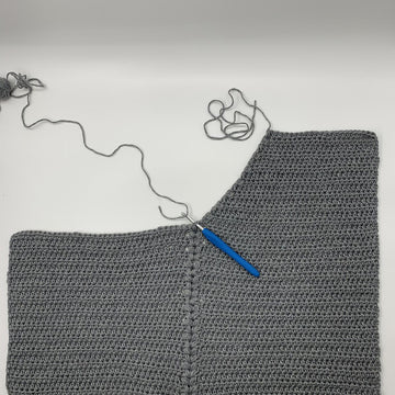 Crop top sweater