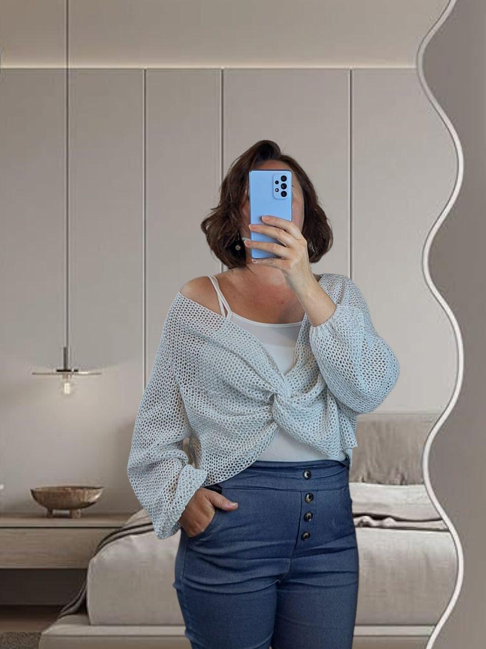 Elegant top