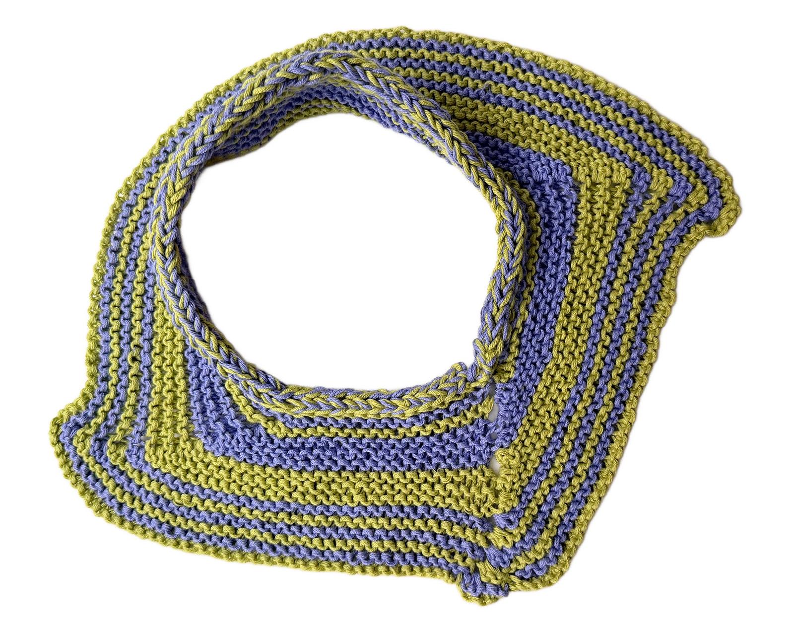 Striped necklet