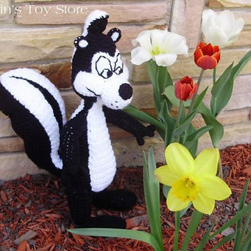 Sammy Skunk