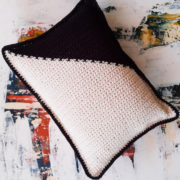 Corner Dip Color Block Crochet Lumbar Pillow