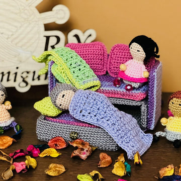 Amigurumi Sofa Bed