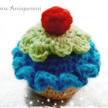 Crochet pattern cupcake