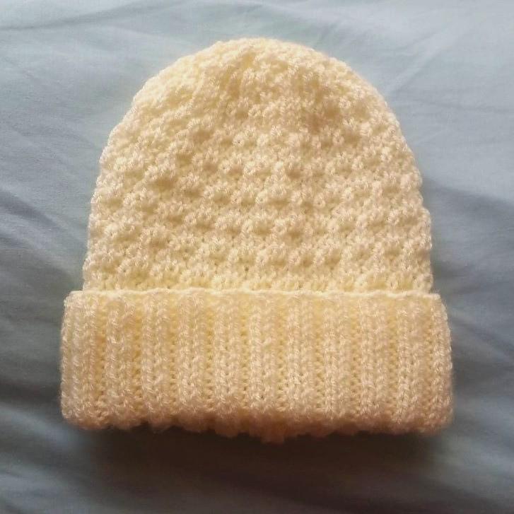 A Hat on Straight Needles: Seersucker