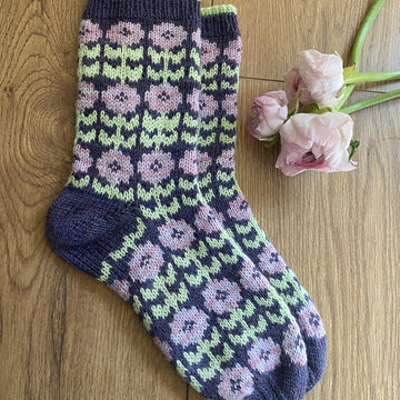 Perfect Peony Socks