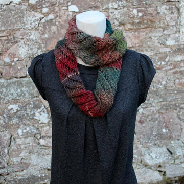 Melange Diagonal lace infinity scarf