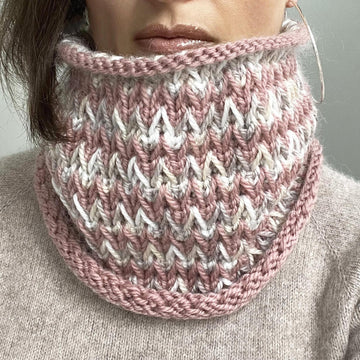Zig-Zag Cowl