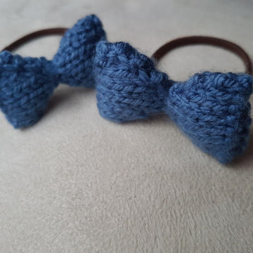 Knitted Bows