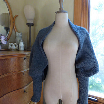 Sciarpone Capelet