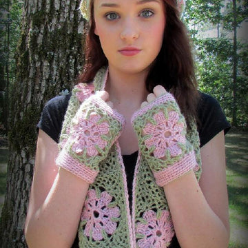 Frost Flower Cowl Set