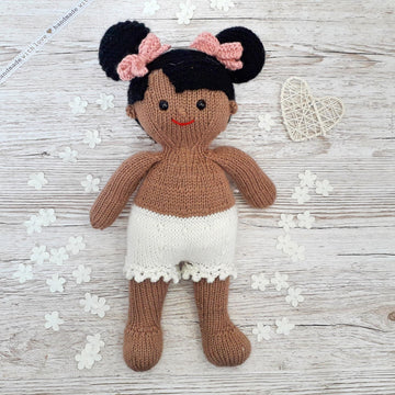 Sweet dreams - Lily and May dolls
