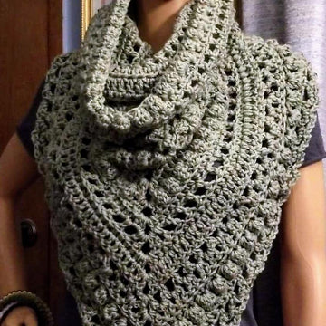 Hooded triangle scarf