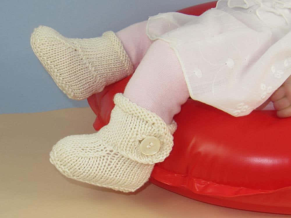 Baby Simple Trim One Button Booties
