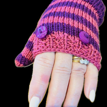 Wristcuffs or Mittens