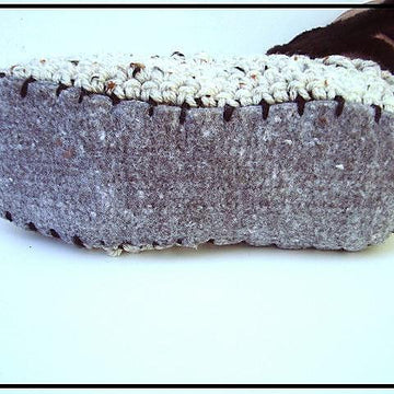 706 CROCHET SLIPPERS ON FELT INSOLES