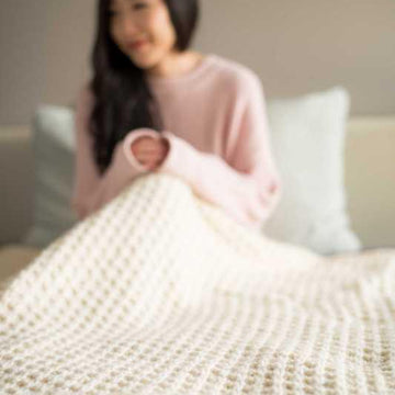 Chunky Dotty Blanket