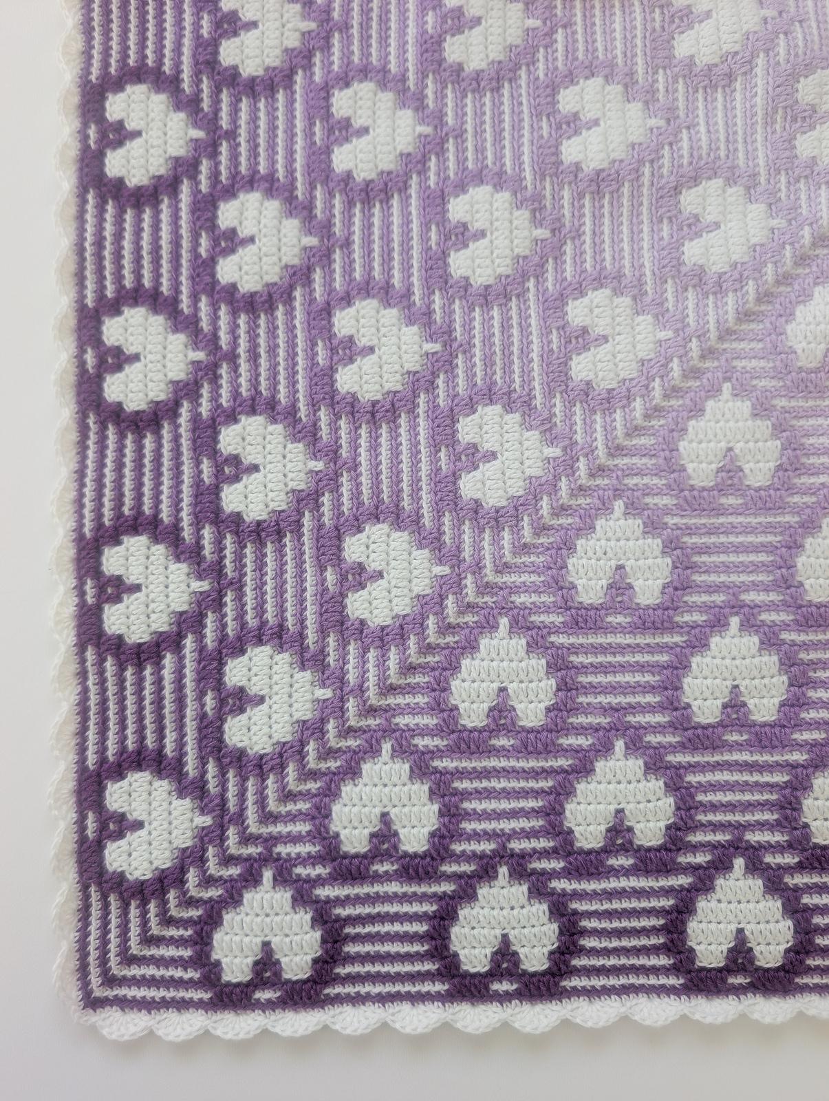Hearts Go Round Blanket