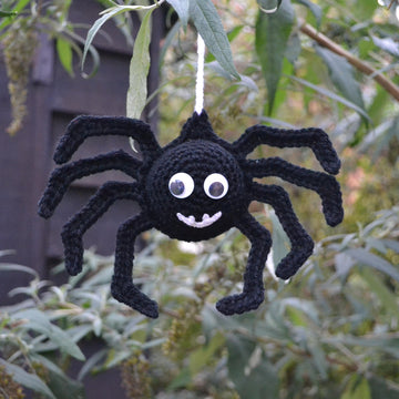 Crochet spider. Hanging ornament. Indoor/ outdoor Halloween decoration