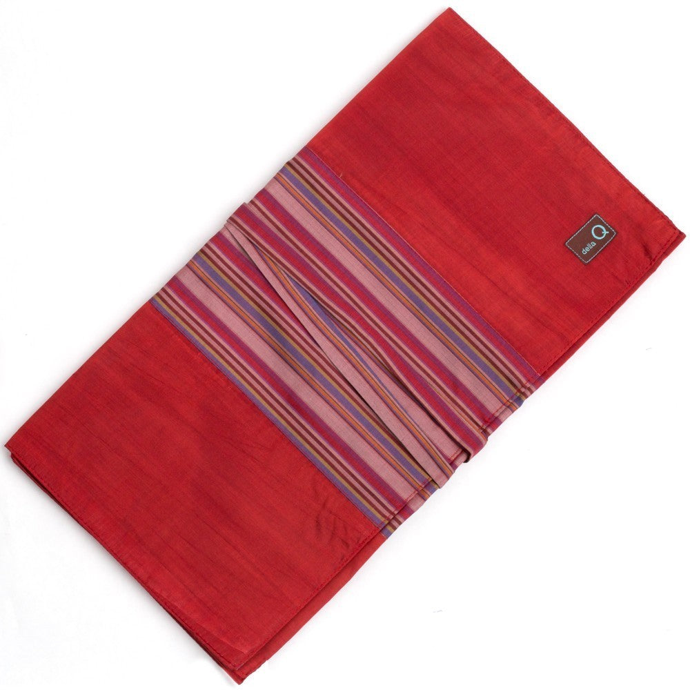 della Q Lily Straight Needle Roll