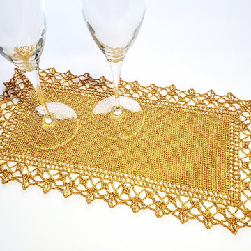 Festive Table Runner