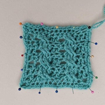 Simple cable crochet