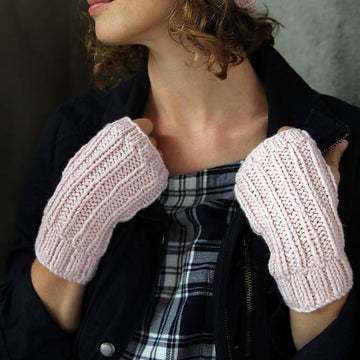 Roxborough Hat and Mitts