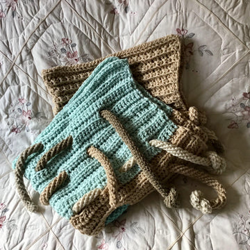 The Lighthouse Throw