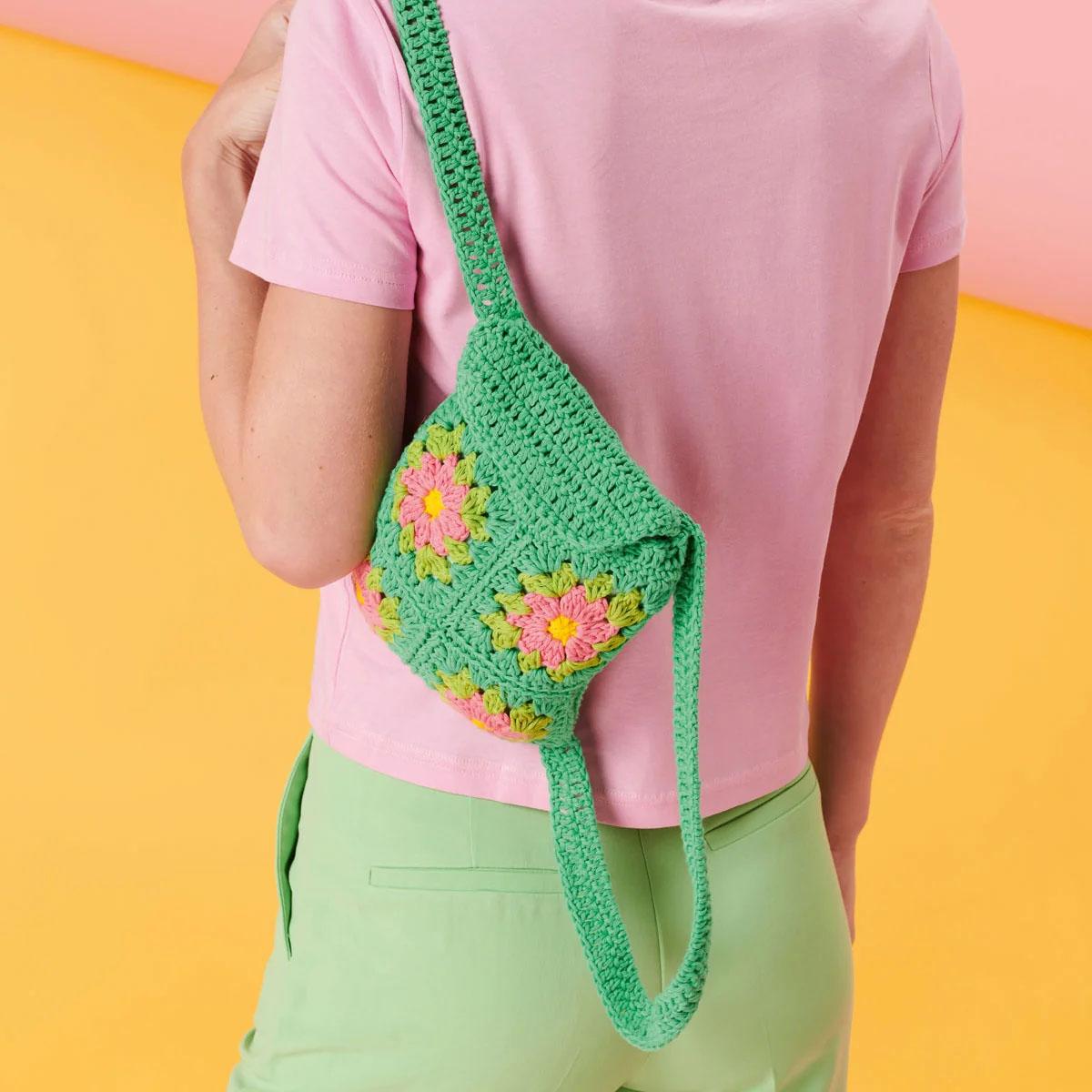 Granny Square MIni Backpack Crochet Pattern