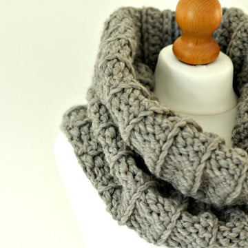 Bramble Cowl