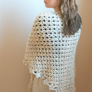 C04 Ruffled Shawl