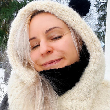 Mouton sheep hooded cowl