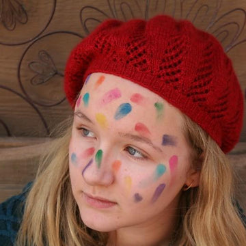 Raspberry Trellis Beret