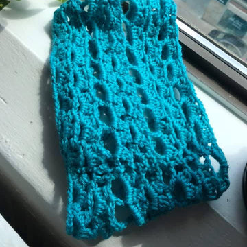 Crina Cowl