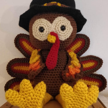 Thanksgiving Turkey with Pilgrim Hat Crochet Amigurumi