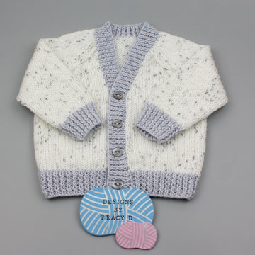 Lennon V neck cardigan baby kitting pattern 0-12mths