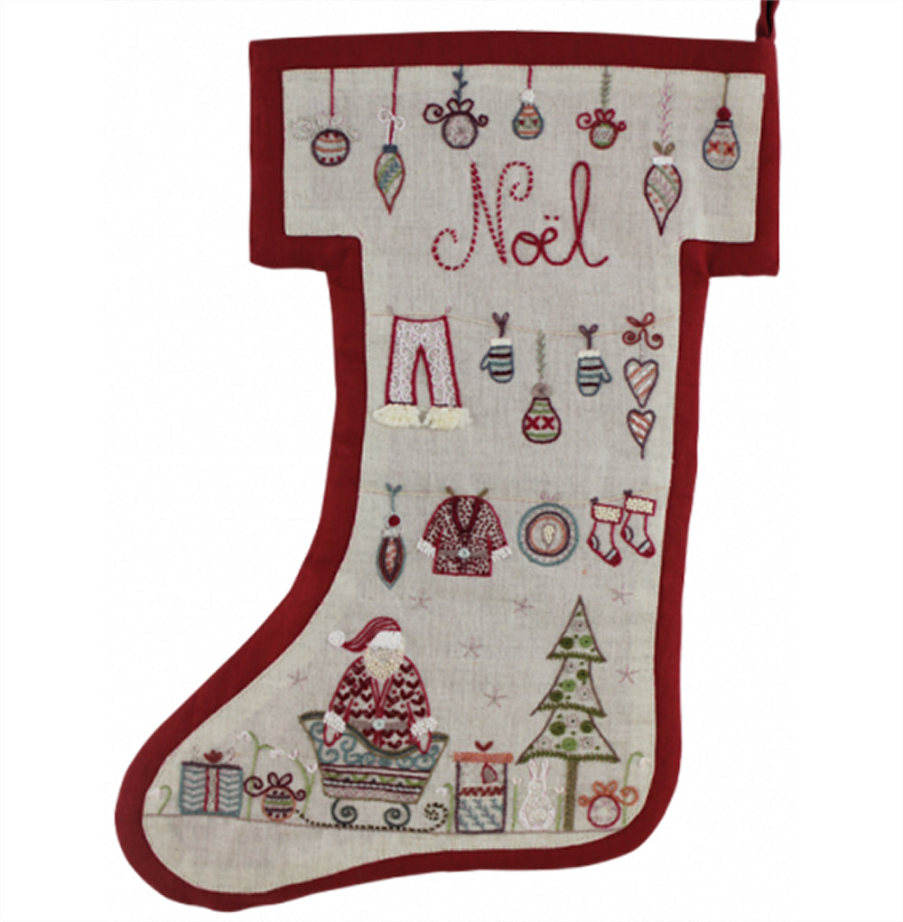 Un Chat Dans L'Aiguilles Christmas Boot Printed Embroidery Kit