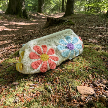 Vintage granny clutch