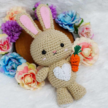 Little bunny amigurumi crochet doll pattern