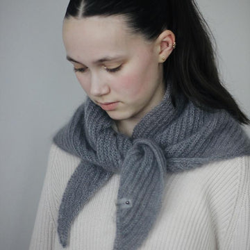 Vera Scarf