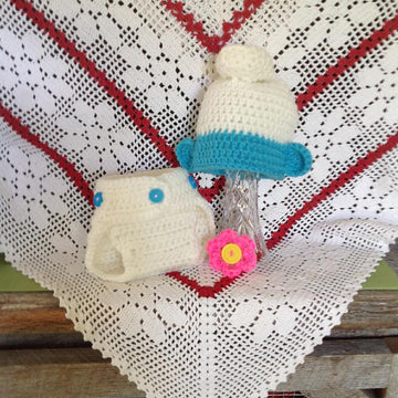 Newborn Hat and Diaper Set