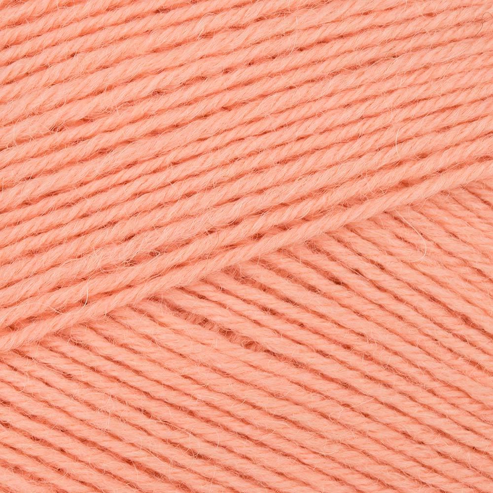 West Yorkshire Spinners Signature 4 Ply