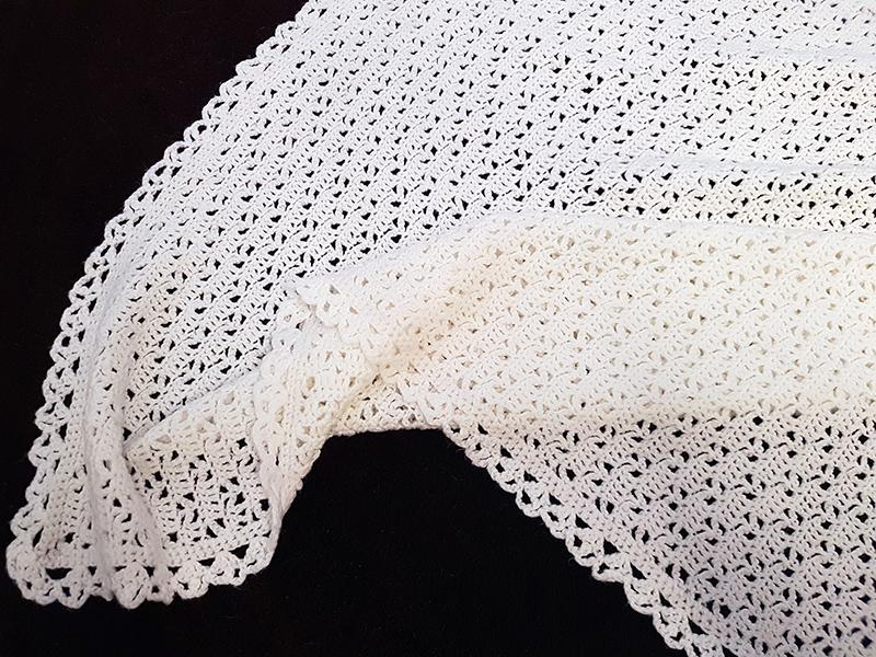 Easy Lace Crochet Baby Blanket Pattern – Written Row by Row + Chart