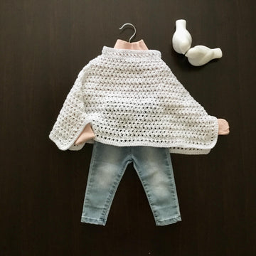 Vita Lace Poncho N 686