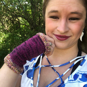 Queen's Fingerless Gloves