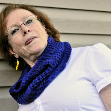 Eyelet Cowl