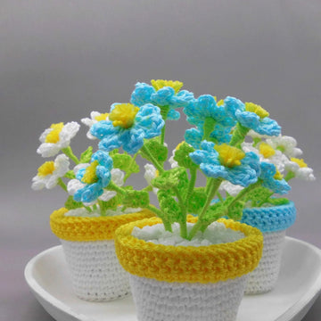 Little flower happiness crochet decoration very simple from scraps of yarn