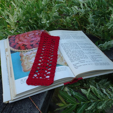 Red Shells Bookmark
