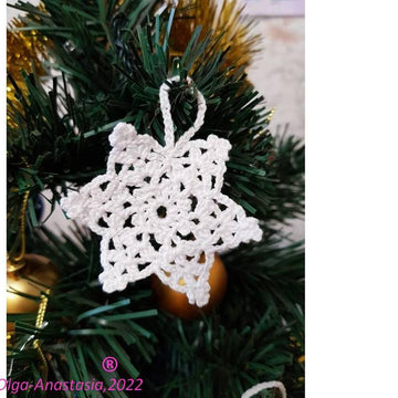 Openwork snowflake 1