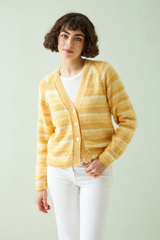 Cardigans Island in King Cole Beaches DK - 5913pdf - Downloadable PDF