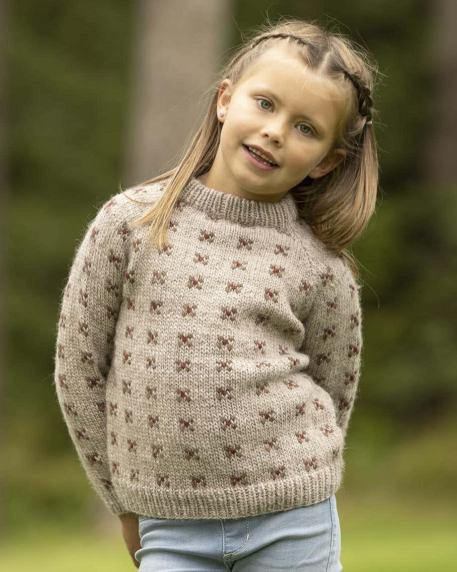 Tengel Sweater In Beige in Viking Garn Viking Wool - Downloadable PDF